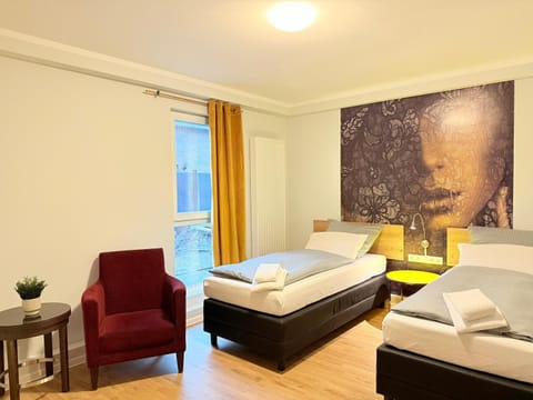 Bed, Photo of the whole room, Seating area, Bedroom