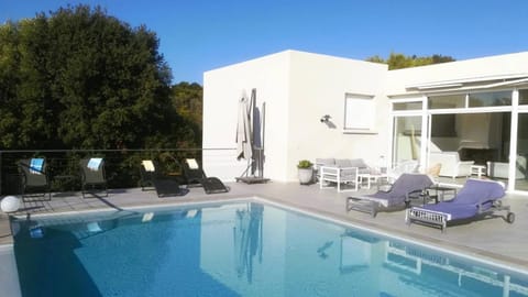 Villa Stella Diana, 12 pers, 100 m plage Villa in Zonza