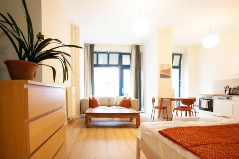Kitchen or kitchenette, Living room, Dining area