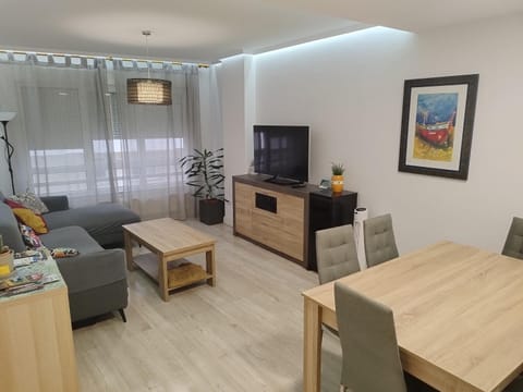 Communal lounge/ TV room, TV and multimedia, internet