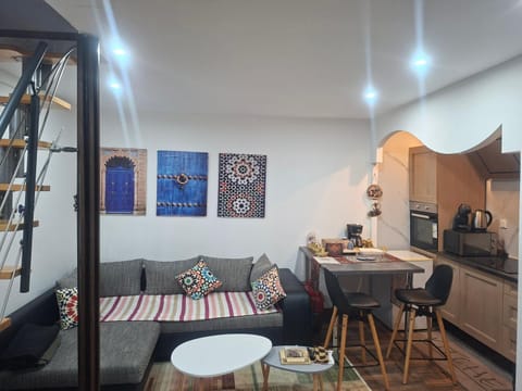 Lille Flandre Apartment in Lille