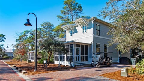 Vitamin Sea 4BR 4 5BA Golf Cart Pet Friendly House in Seacrest