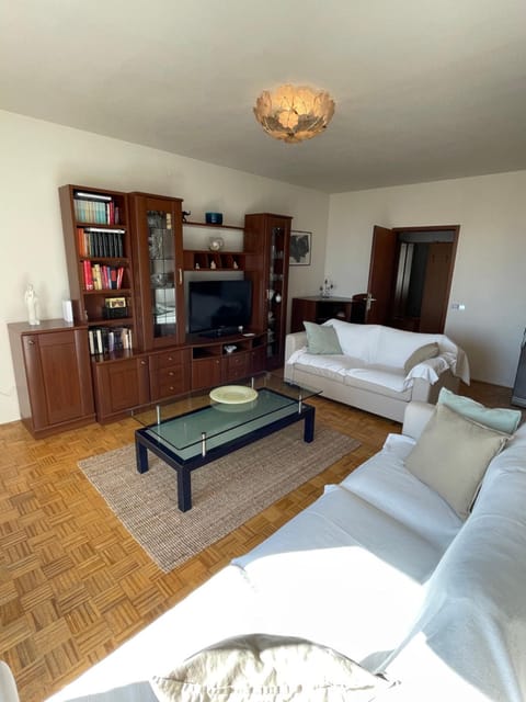 Apartment Iva Apartment in Podstrana