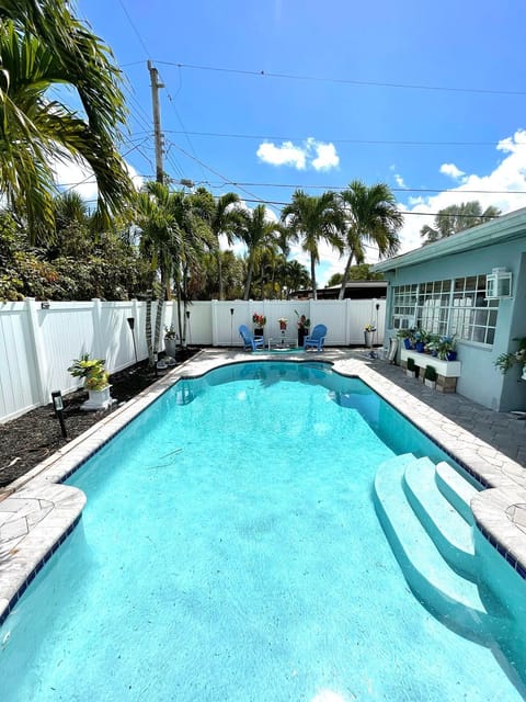 Day, Garden view, Pool view, Swimming pool, sunbed