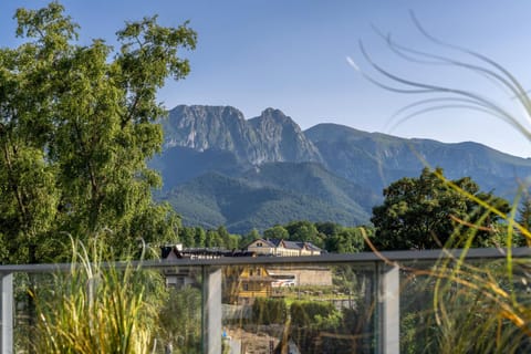 Spring, Day, Natural landscape, Mountain view