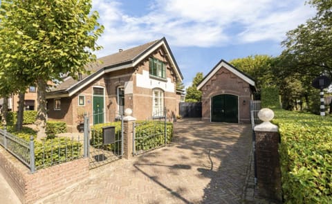 Property building, Garden, Garden view