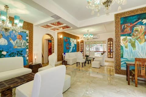 Living room, Decorative detail, Seating area