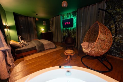 Living room, Bedroom