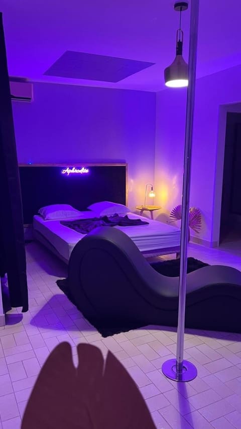 Aphrodite #Love Room# Apartment in Les Abymes