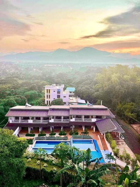 Property building, Swimming pool