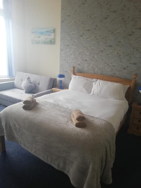 Camelot Seafront Hotel Bed and Breakfast in Blackpool