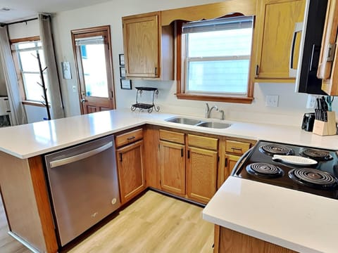 Blue Lagoon House in Topsail Beach