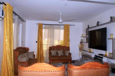 Communal lounge/ TV room, Seating area