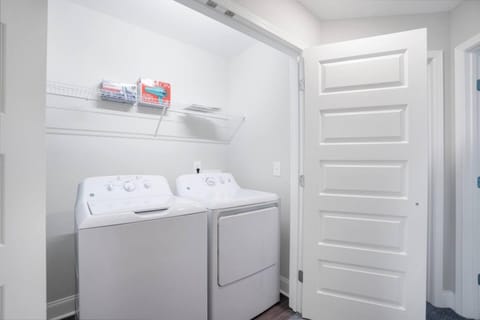 Waiting to Excell House in Clarksville