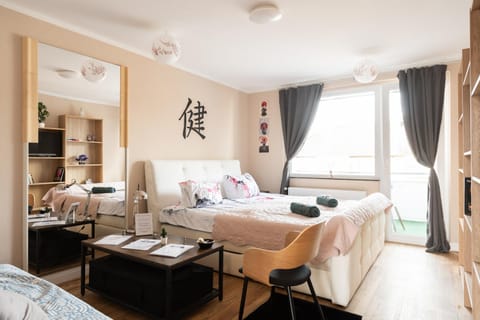 Bed, air conditioner