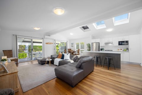 Balcony/Terrace, Kitchen or kitchenette, Living room