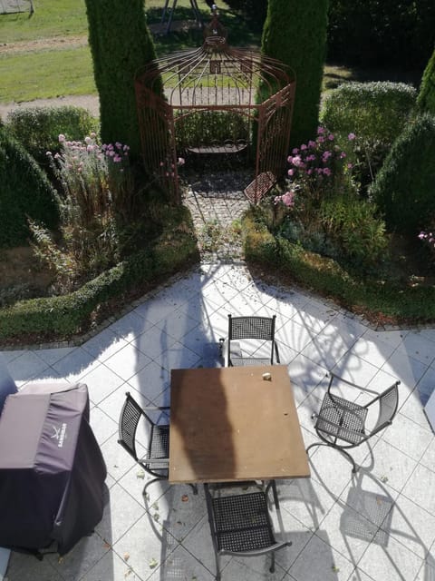 Patio, Garden, Seating area