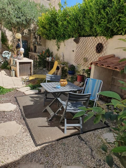 Le jardin secret House in Nimes