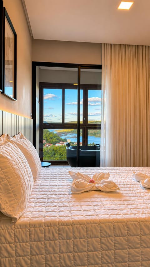Bedroom, River view