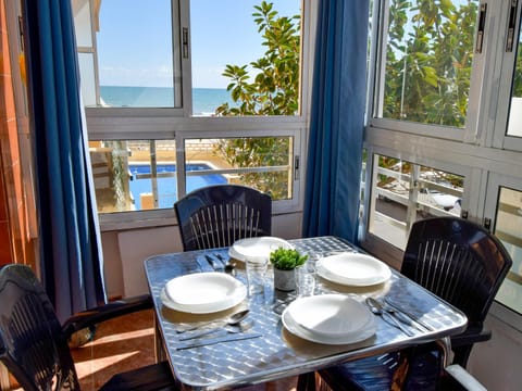 Balcony/Terrace, Pool view, Sea view