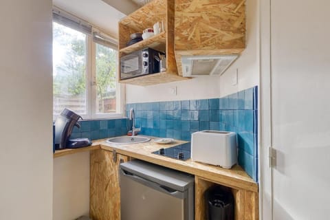 Le Nid Azur Cosy Studio Proche De Paris Apartment in Pantin