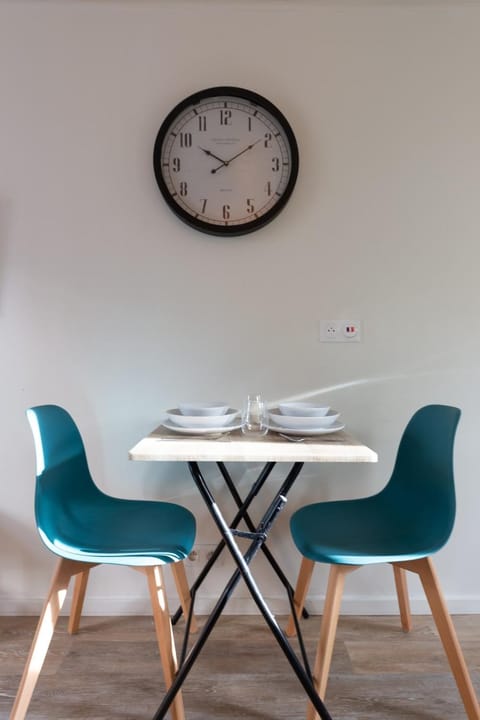 Le Nid Azur Cosy Studio Proche De Paris Apartment in Pantin