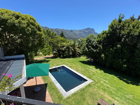 Garden view, Mountain view, Pool view