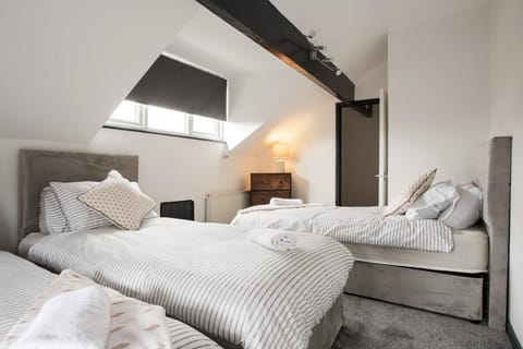 3BR Accommodation in Leeds - Perfect for family Apartment in Leeds