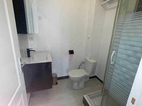 Studio Hôtel Villeurbanne Centre Apartment in Villeurbanne