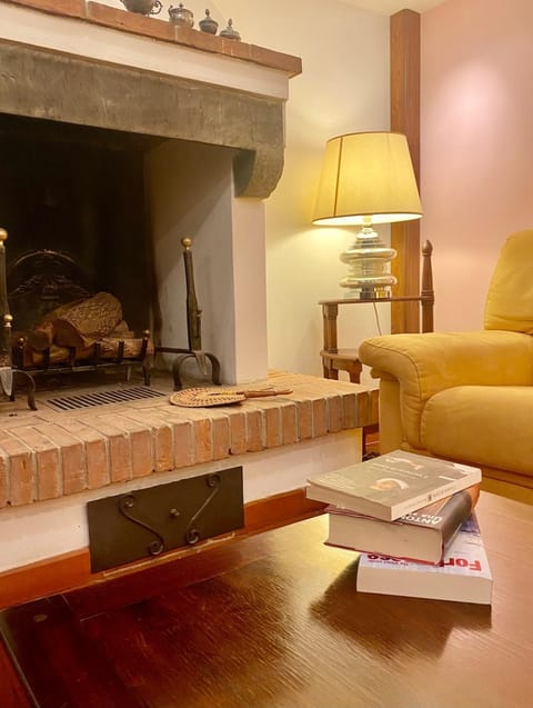 Living room, fireplace