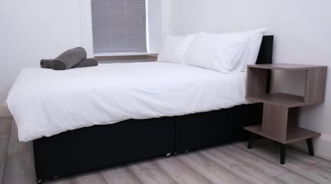 Newly refurbished 2 bed ! Apartment in Glasgow