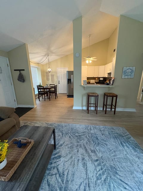 The Corner Cottage House in Palm Harbor