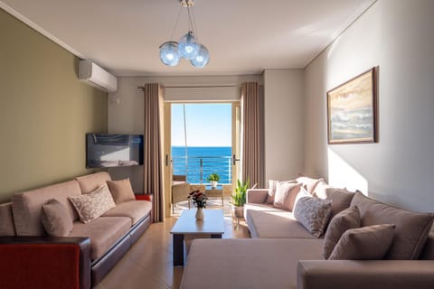 TV and multimedia, Living room, Seating area, Sea view