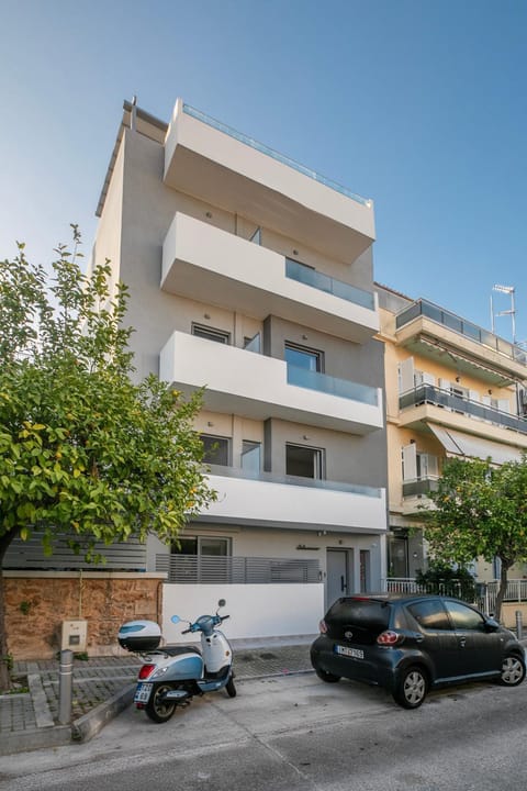 Property building, Day, Neighbourhood