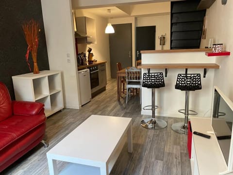 Kitchen or kitchenette, Living room, Dining area