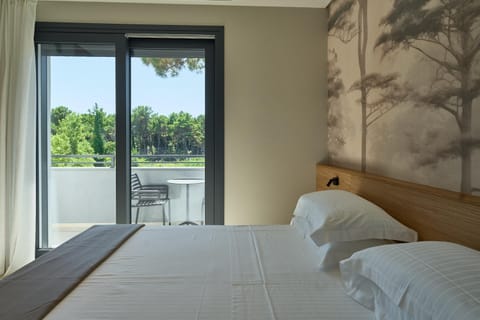 Balcony/Terrace, Garden view