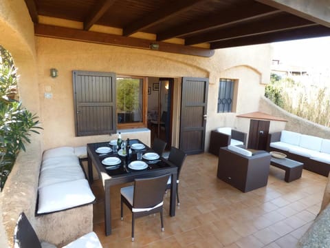 Balcony/Terrace, Dining area