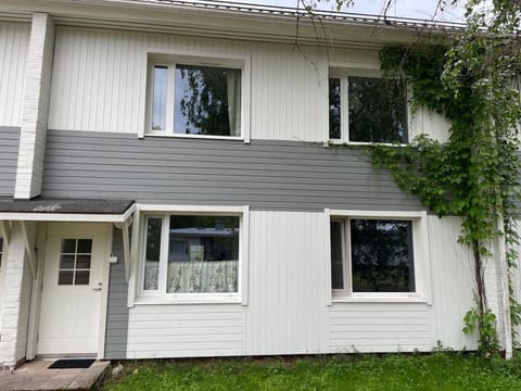 Stylish home in Tikkakoski Apartment in Finland