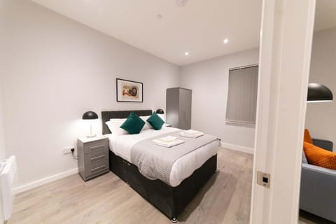 Convenient 2 Bed Apartment in Waterloo Liverpool Apartment in England