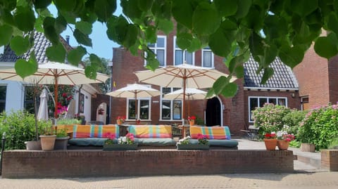 Garden, Balcony/Terrace