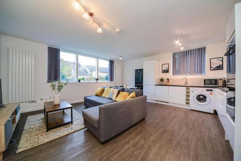 Kitchen or kitchenette, Living room, Dining area, dishwasher, oven, stove, toaster