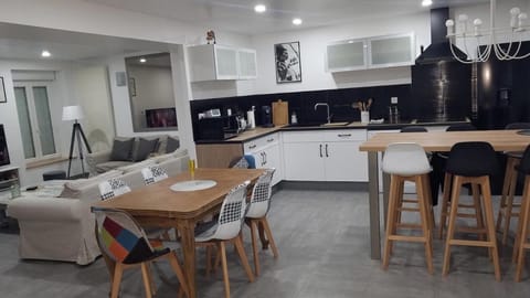 Living room, Dining area, dishwasher, stove