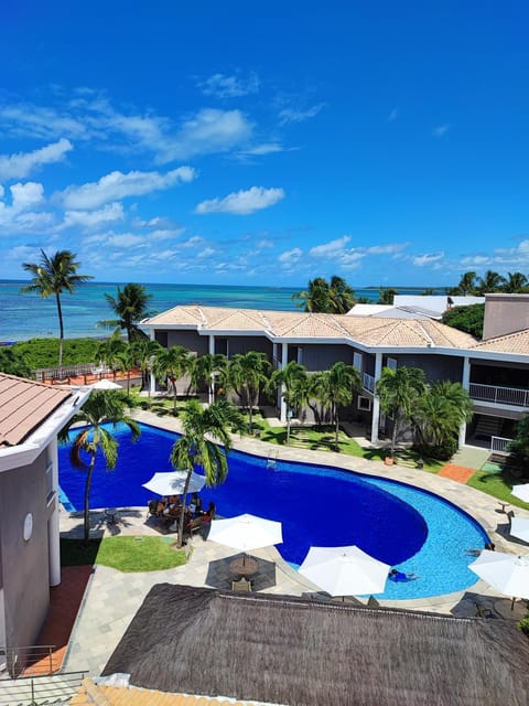 Pool view, Sea view