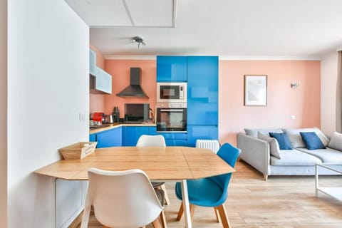 Superbe T2 - Havre de paix moderne près de La Défense Apartment in Courbevoie