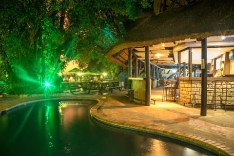 Property building, Garden view, Swimming pool