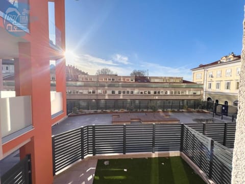 Blue Life 1b Tirabora Short Rent Apartment in Trieste