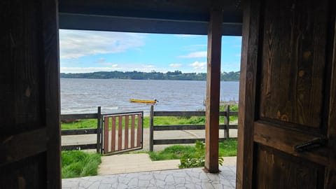 Off site, View (from property/room), Balcony/Terrace, Lobby or reception, River view, Street view, Quiet street view