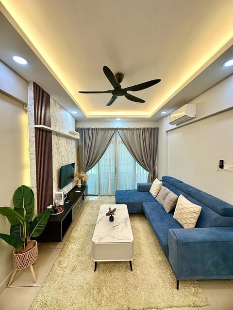 TV and multimedia, Living room, Seating area, air conditioner