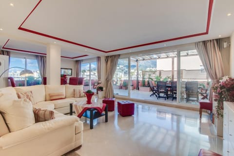 Property building, Living room