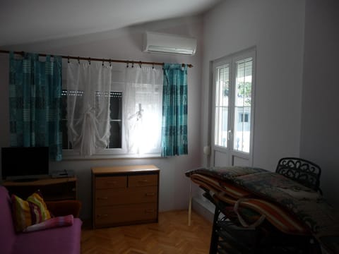 Apartments KIRSCHEY Apartment in Šibenik-Knin County, Croatia